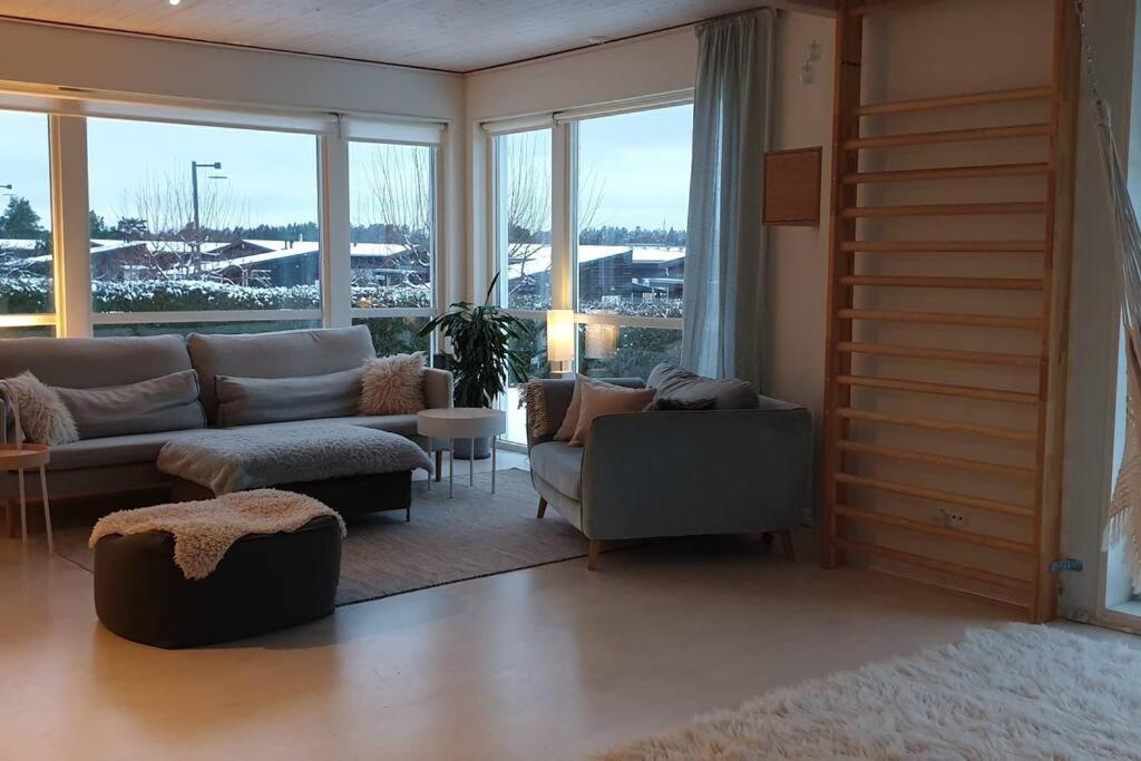 Water Facing Villa With Pool & Sauna Lidingö Екстериор снимка